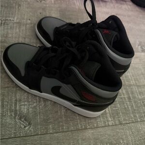 Nike Shoes Size 5 (Y) / Size 6.5 (W)